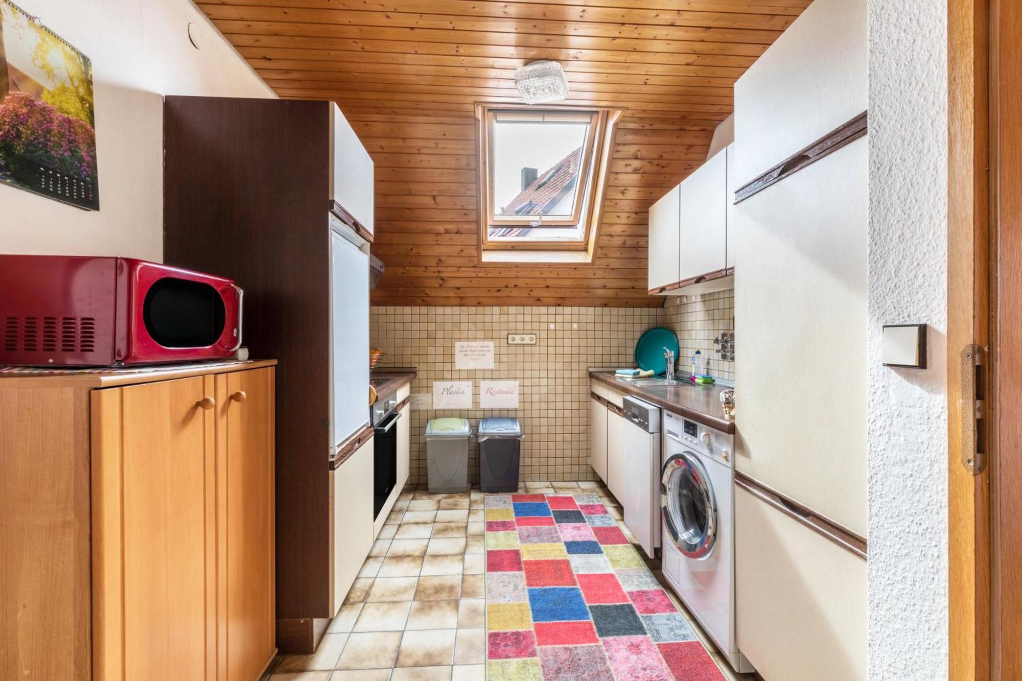 Apartmenthaus Ferienwohnungen Sila Weinstadt Exteriör bild