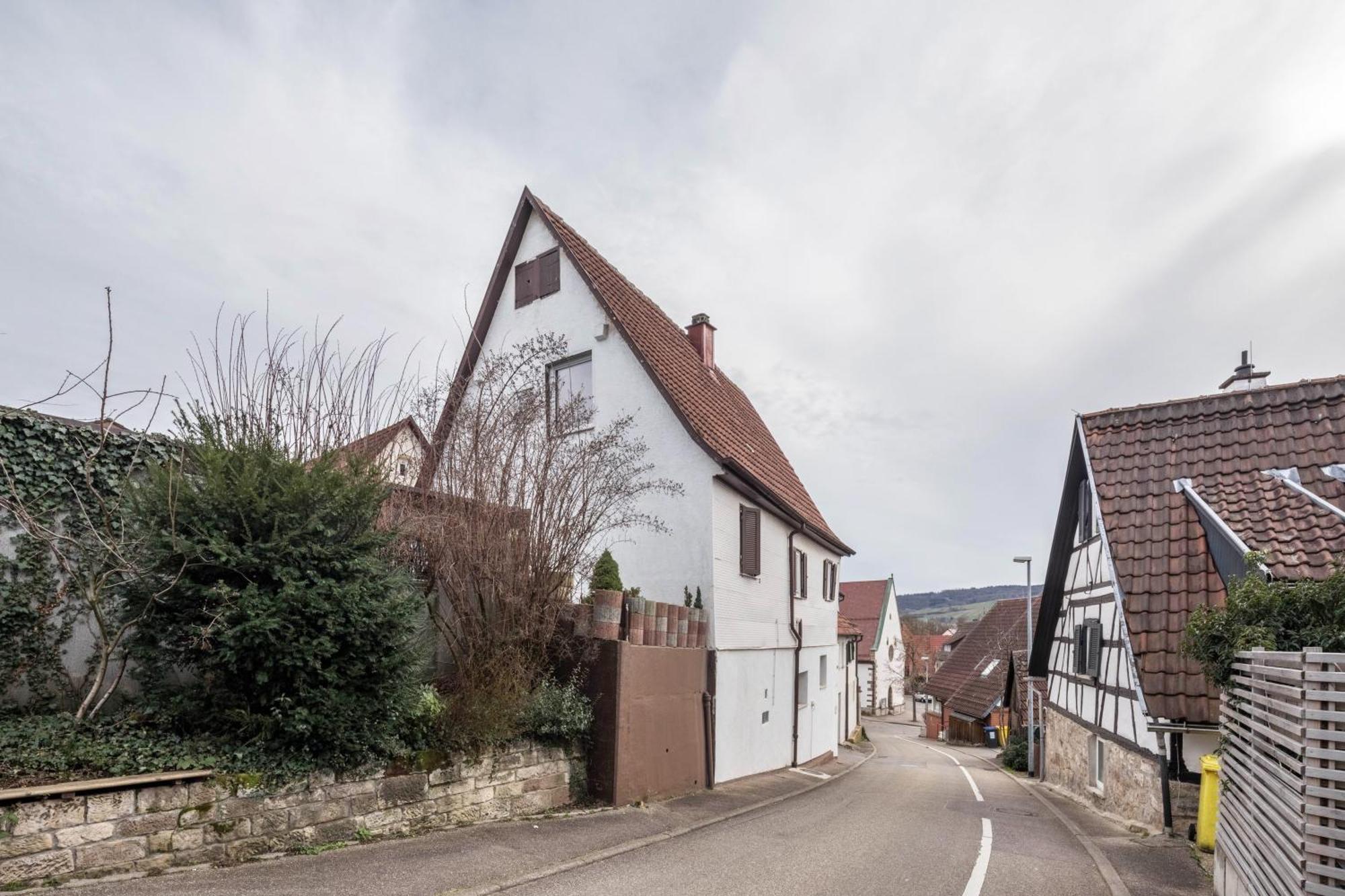 Apartmenthaus Ferienwohnungen Sila Weinstadt Exteriör bild