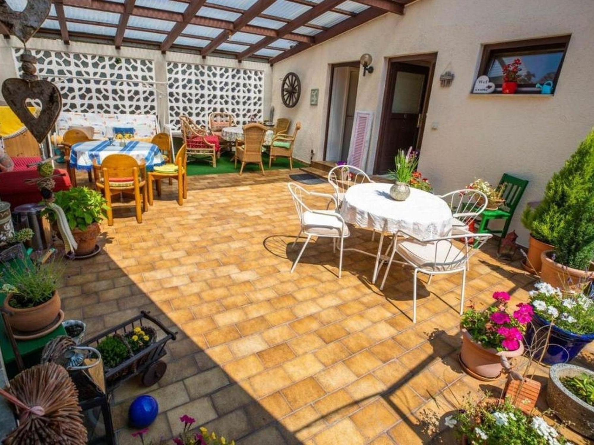 Apartmenthaus Ferienwohnungen Sila Weinstadt Exteriör bild